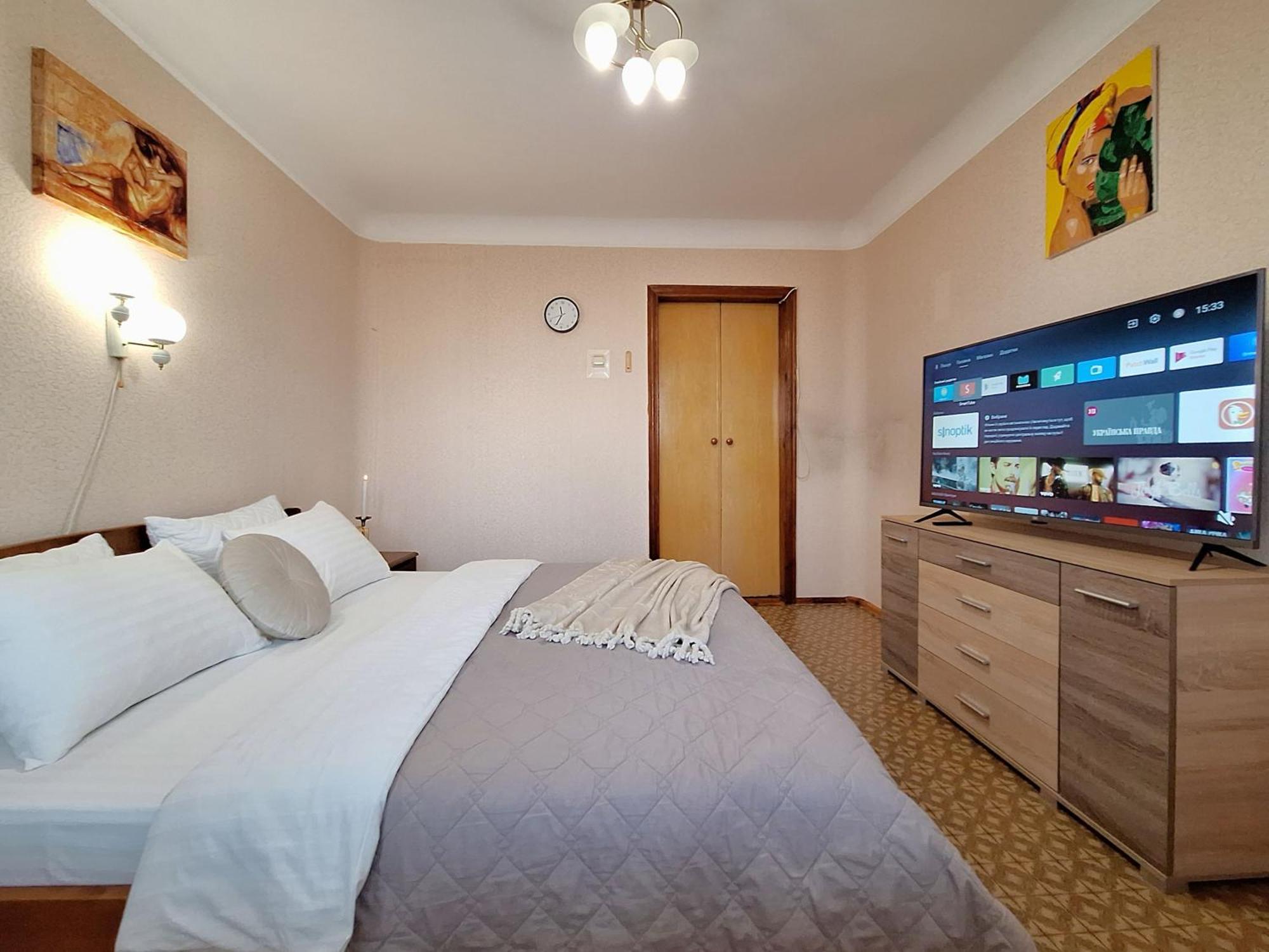 4 Ліжка З Балконом Документи Для Відряджень Мережа Alex Apartments Безконтатне Заселення 24-7 Полтава Экстерьер фото
